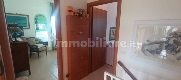 4 غرف نوم فيلا في Anzio, Italy رقم 210270 15