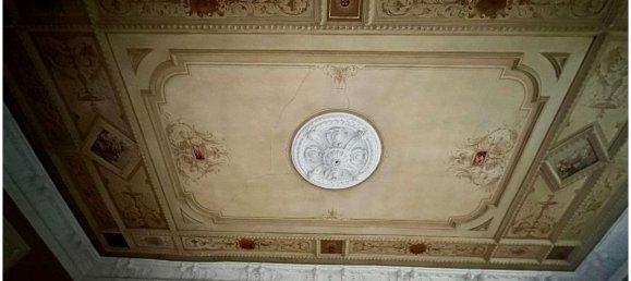 12 rooms Townhouse in Eimsbuttel, Germany No. 27059 5