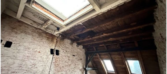 12 rooms Townhouse in Eimsbuttel, Germany No. 27059 22