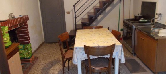 2 rooms House in Castelnuovo di Garfagnana, Italy No. 75653 6