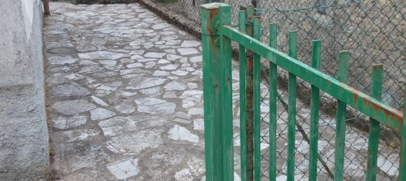 2 rooms House in Castelnuovo di Garfagnana, Italy No. 75653 12