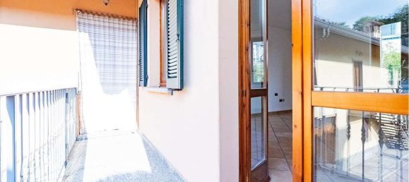 Дуплекс с 6 комнатами в Монгуццо, Италия № 92331 19