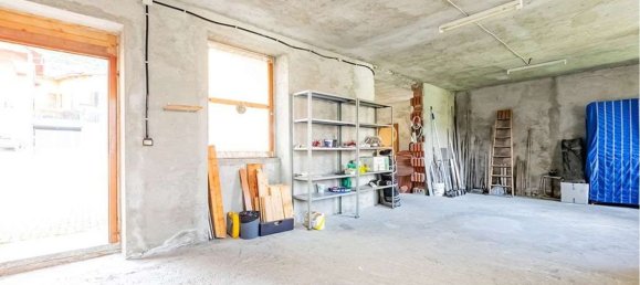 Дуплекс с 6 комнатами в Монгуццо, Италия № 92331 20