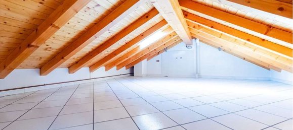 Дуплекс с 6 комнатами в Монгуццо, Италия № 92331 25