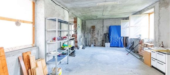 Дуплекс с 6 комнатами в Монгуццо, Италия № 92331 22