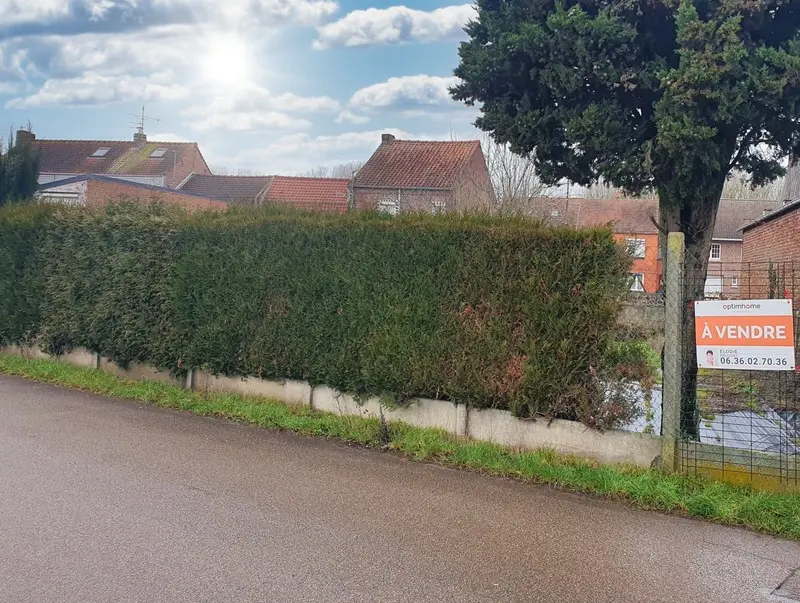 367m² Land in Lillers, France No. 93304