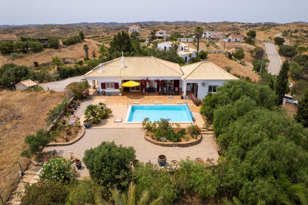3 bedrooms Villa in Tavira, Portugal No. 318566
