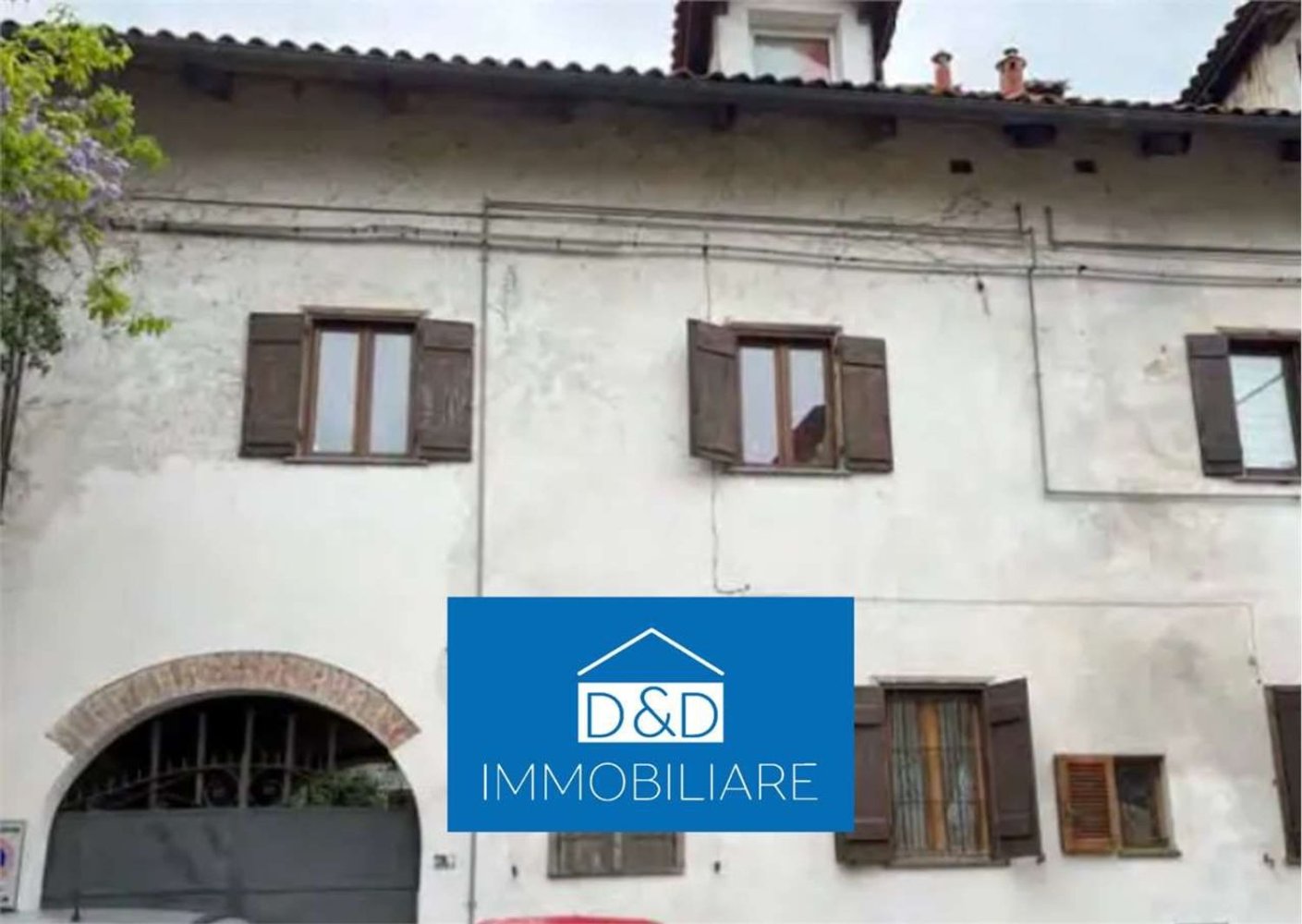 5 rooms House in Lauriano, Italy No. 208046