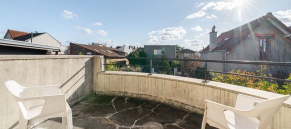 3 bedrooms House in Colombes, France No. 177274 10