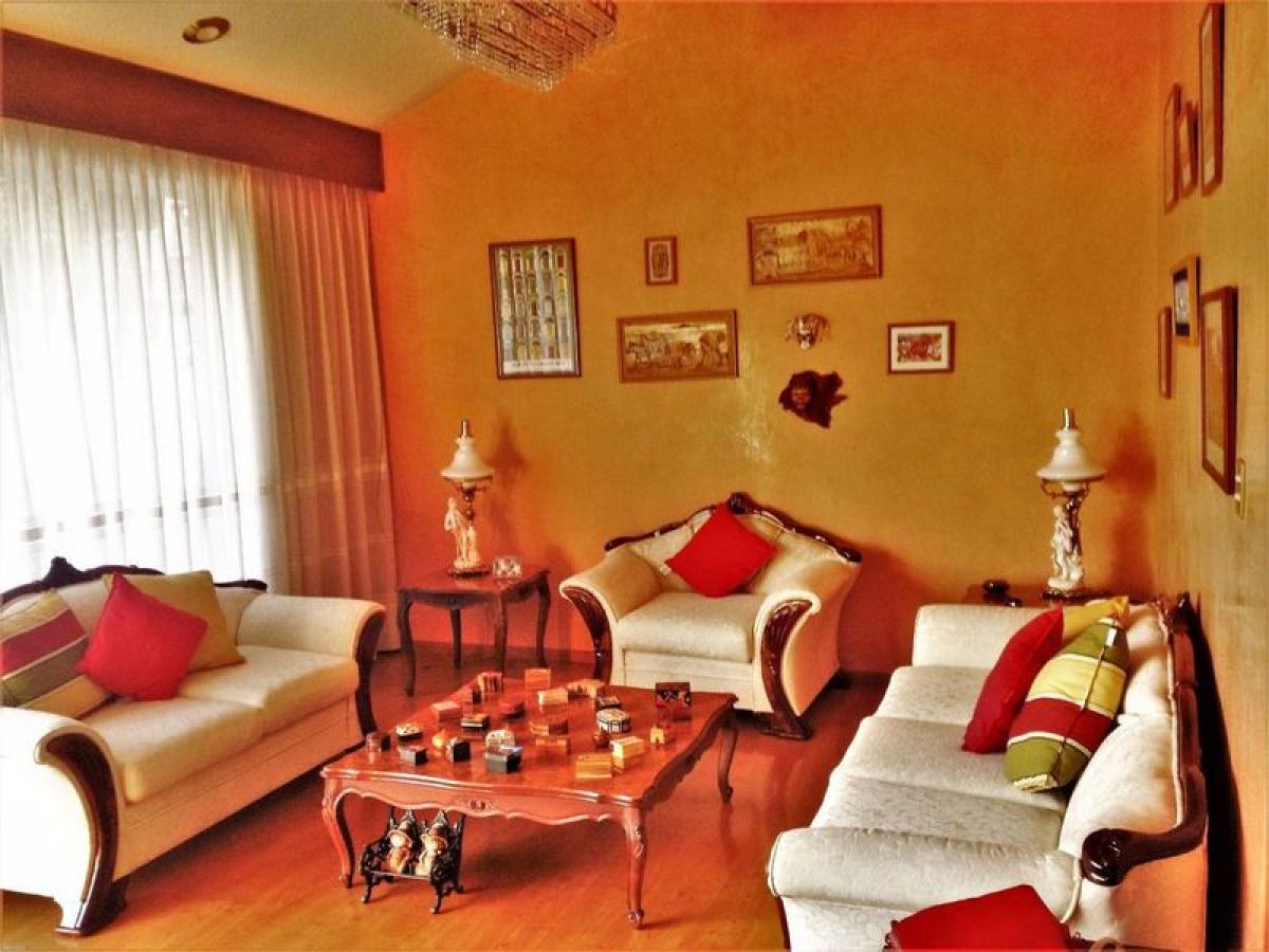 Casa de 3 dormitorios en Naucalpan de Juárez, Mexico No. 227605