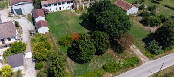 8-Zimmer Haus in Curtatone, Italy, Nr. 90009 21