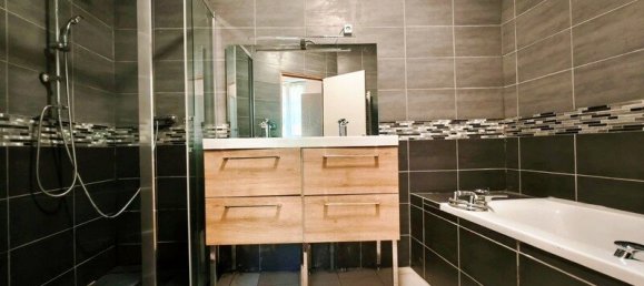 3 bedrooms House in Wignehies, France No. 349134 9