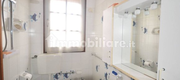 1 bedroom Apartment in Comacchio, Italy No. 314961 12