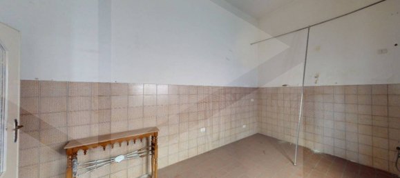 3 rooms House in Mariglianella, Italy No. 24679 6