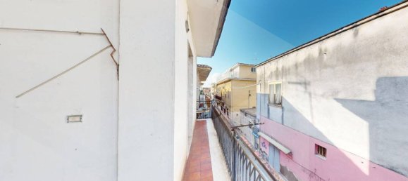 3 rooms House in Mariglianella, Italy No. 24679 11