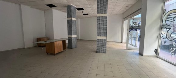 100 m² propiedad comercial en venta en Torrevieja, Alicante, Comunidad Valenciana, Spain № 370063 3