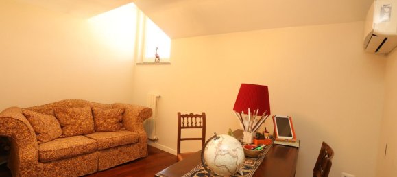 6 rooms Penthouse in Naples, Italy No. 280859 5