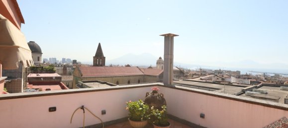 6 rooms Penthouse in Naples, Italy No. 280859 12