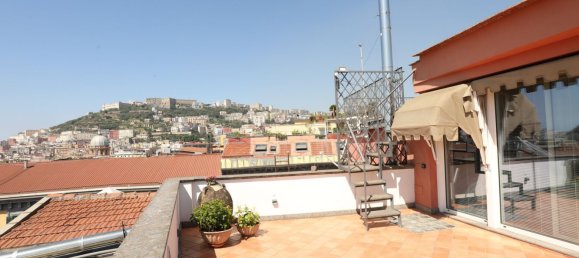 6 rooms Penthouse in Naples, Italy No. 280859 22