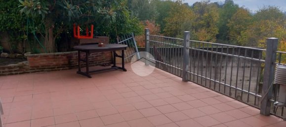 4-salle Appartement à Zenevredo, Italy No. 175875 25