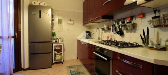 3 Schlafzimmer Wohnung in Rozzano, Italy, Nr. 364962 8