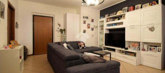 3 Schlafzimmer Wohnung in Rozzano, Italy, Nr. 364962 3