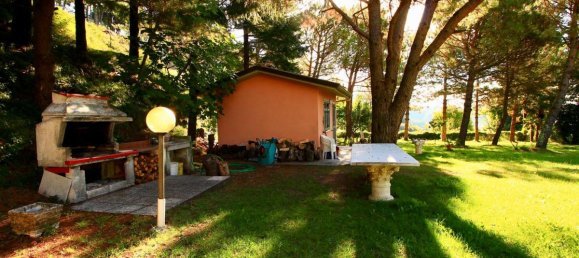 3 bedrooms House in Fosdinovo, Italy No. 95 7