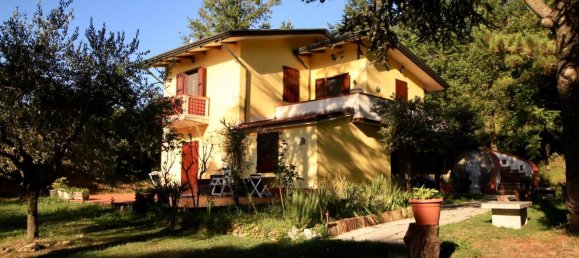 3 bedrooms House in Fosdinovo, Italy No. 95 4