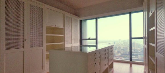 3 bedrooms Condo in Bangkok, Thailand No. 7472 7