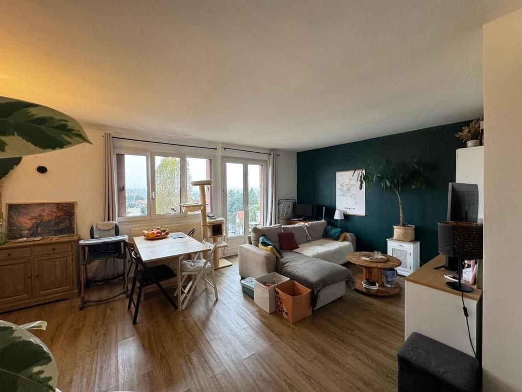Apartamento T2 em Le Raincy, France N.º 169908