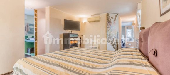 2 Schlafzimmer Penthouse in Rome, Italy, Nr. 325079 15