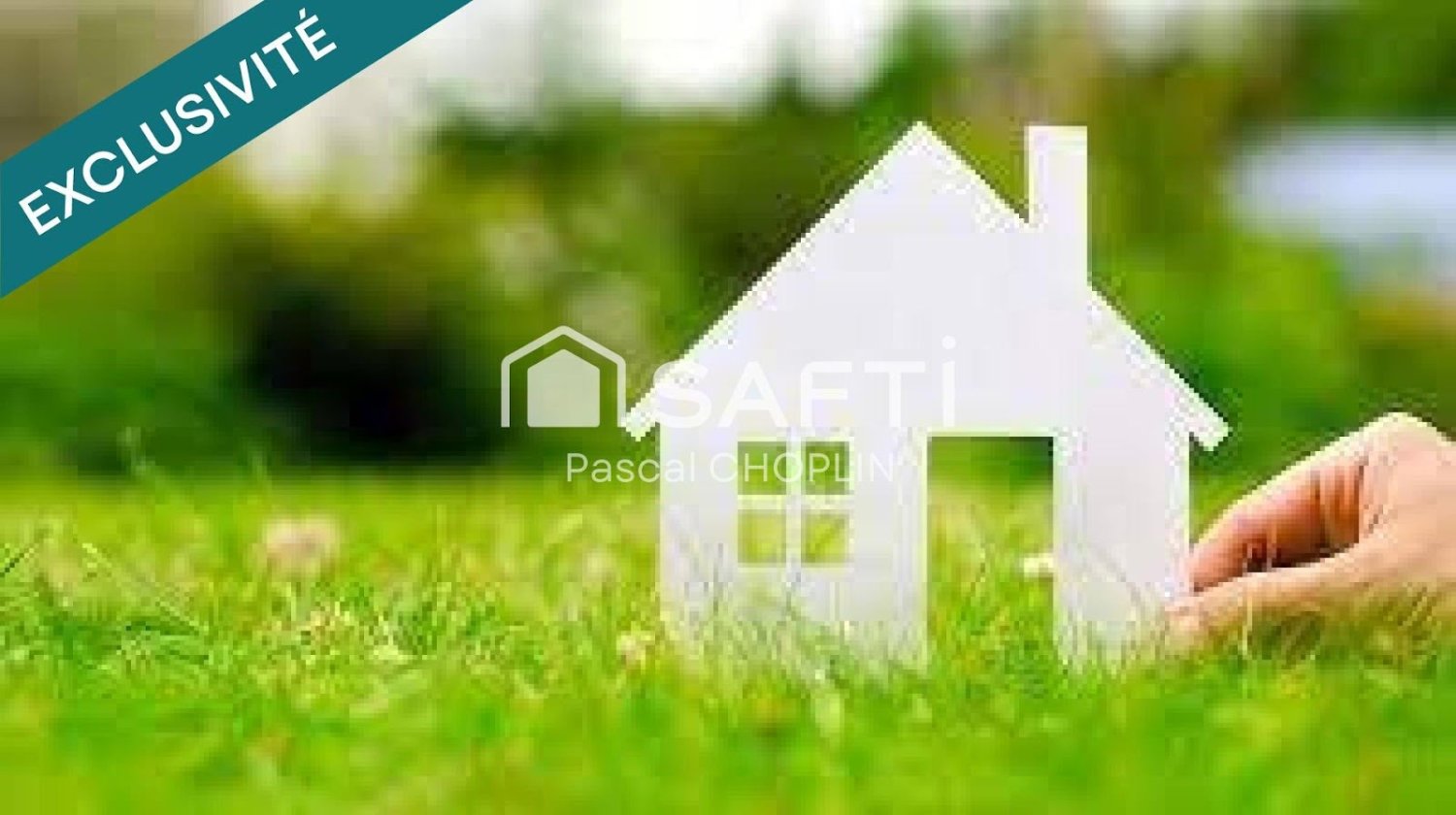 819m² Land in Saint-Clair, France No. 95731