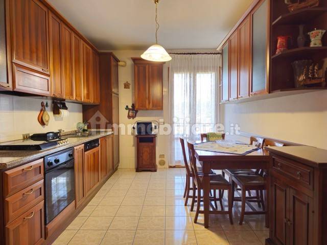 2 Schlafzimmer Wohnung in Toano, Italy, Nr. 260853