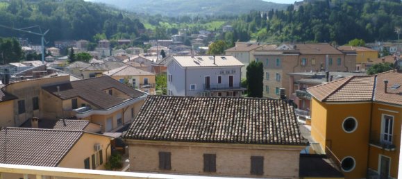 7 rooms Apartment in San Severino Marche, Italy No. 75659 2