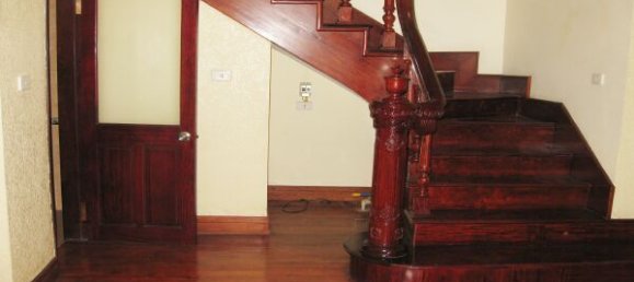 Casa de 4 dormitorios en Tay Ho, Vietnam No. 5717 9