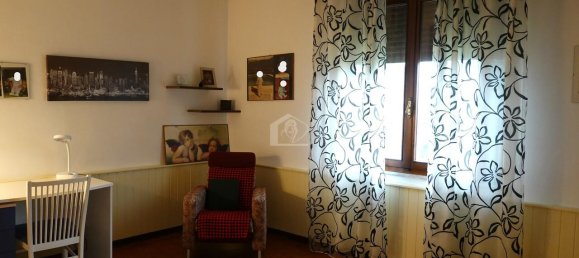 Квартира с 5 комнатами в Судзара, Италия № 145222 14