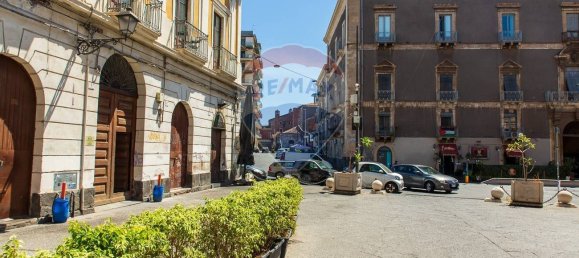 4 rooms Commercial property in Catania, Italy No. 284520 25