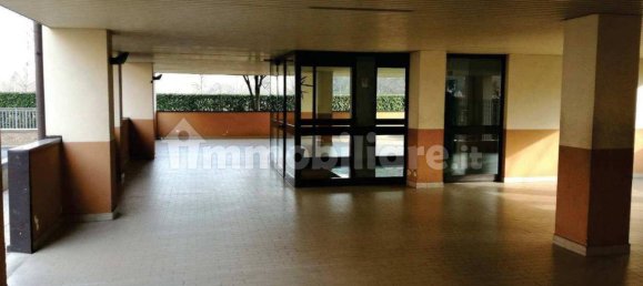 2 bedrooms Apartment in Rho, Italy No. 310698 4