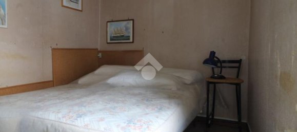 Квартира с 4 спальнями в Скандрилья, Италия № 79916 8