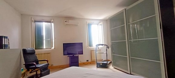 7 rooms House in Copparo, Italy No. 285657 32