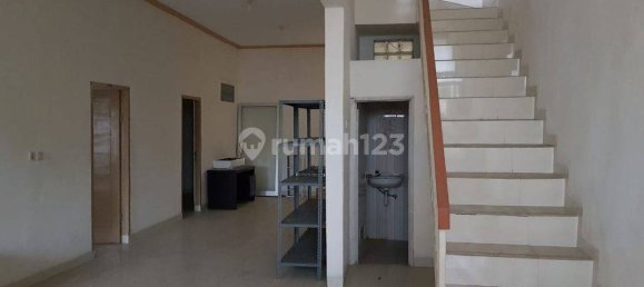 5 bedrooms House in Kalideres, Indonesia No. 1403 35