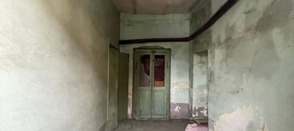 5 rooms House in Ferno, Italy No. 171013 7