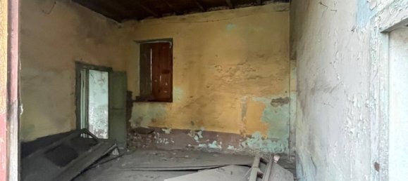 5 rooms House in Ferno, Italy No. 171013 4