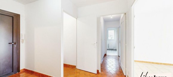 3 Schlafzimmer Wohnung in Salon-de-Provence, France, Nr. 348520 7