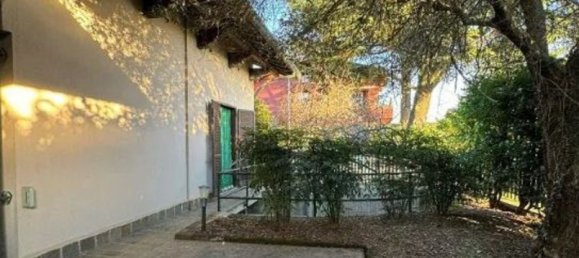 Вилла с 4 комнатами в Безана ин Брианца, Италия № 6265 19