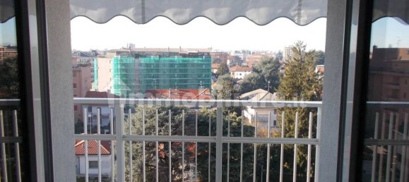 2 Schlafzimmer Wohnung in Saronno, Italy, Nr. 344086 15