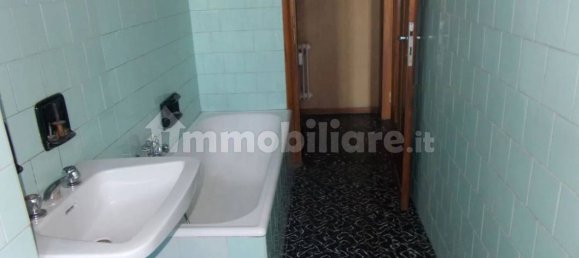 2 Schlafzimmer Wohnung in Saronno, Italy, Nr. 344086 7
