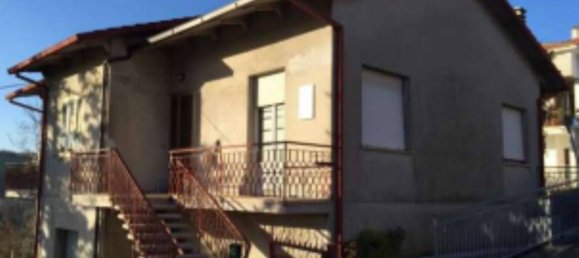 3 rooms Villa in Sassocorvaro Auditore, Italy No. 293254 4