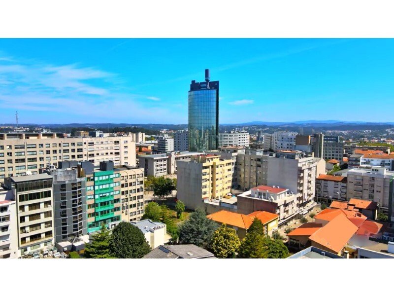  Land in Maia, Portugal No. 137720