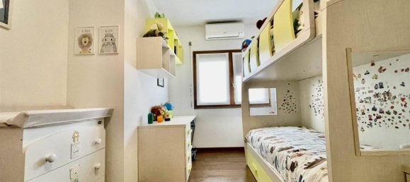 Apartamento de 3 divisões em Fino Mornasco, Italy N.º 29323 33